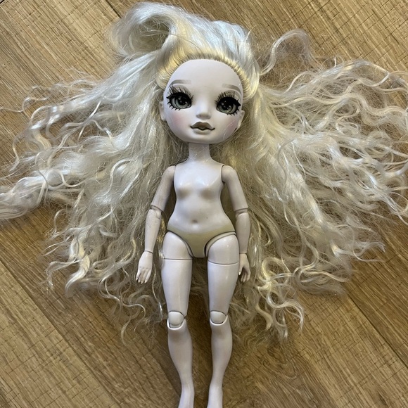 Rainbow High Shadow High Doll - Picture 1 of 2